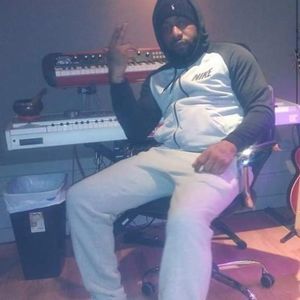 Meet your Posher, Wayne